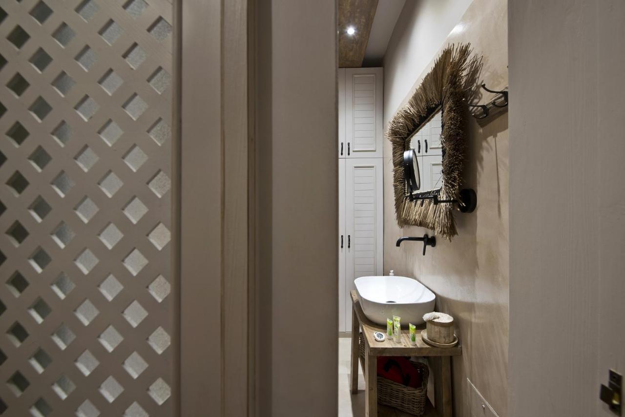 Stylish Apartment At Pagrati Atena Exterior foto